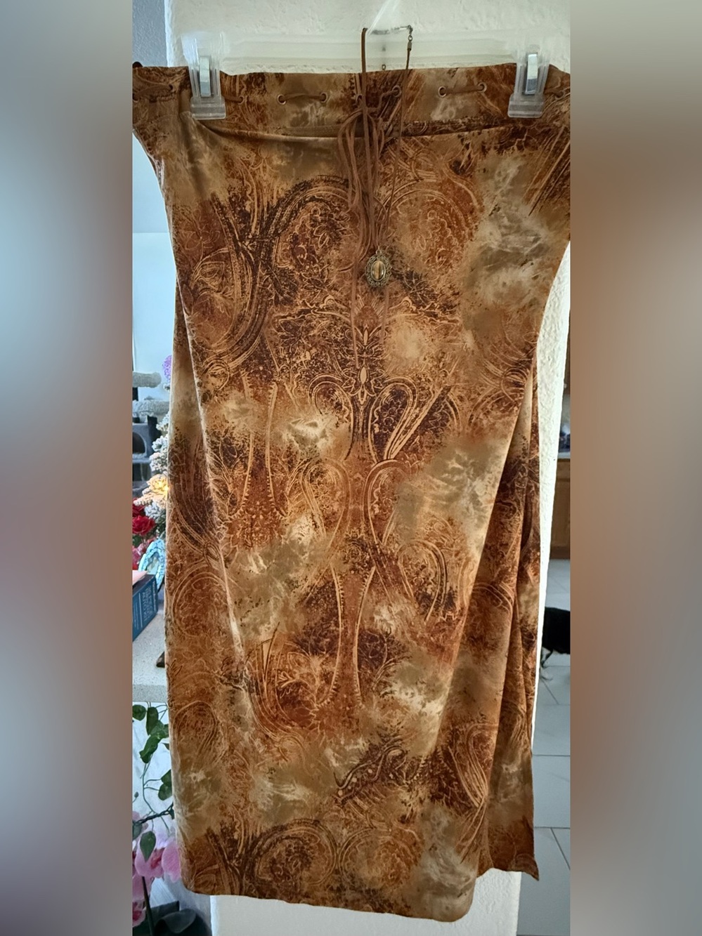 Forever 21 : (Size Large)  Strapless Brown Paisley Slinky Dress w/ Tigers Eye